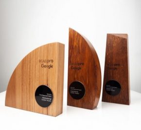 WOOD TROPHY